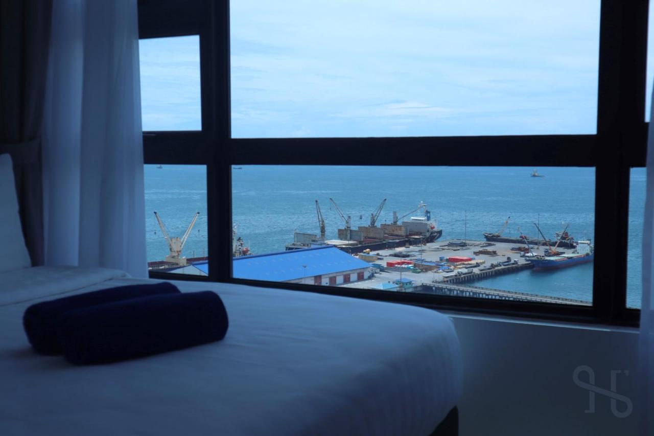 Homesuite' Home At Jesselton Quay Kota Kinabalu Exterior foto